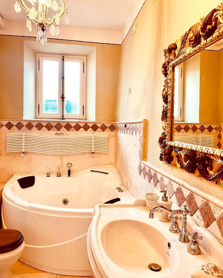 Palazzo Barbini Aparthotel Castiglione del Lago Bagian luar foto